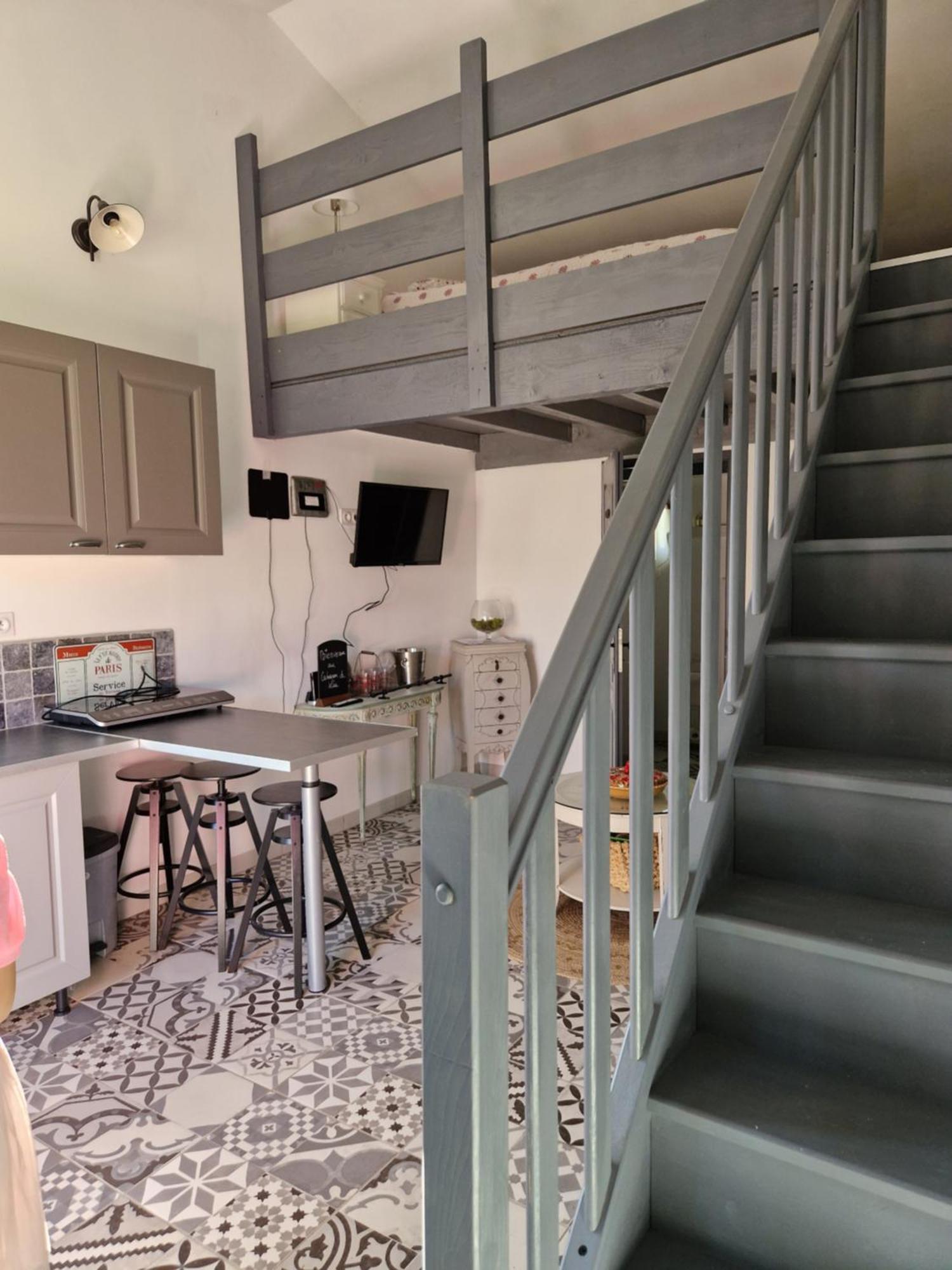 Le Cabanon De Lea Διαμέρισμα Tavel Εξωτερικό φωτογραφία